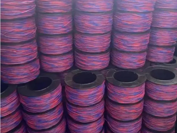 立山爆破母线必须符合的要求有哪些？